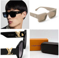 Cargar la imagen en la vista de la galería, Lentes con estuche marcas
