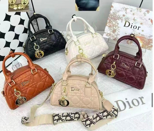 Bolsa Dior en caja
