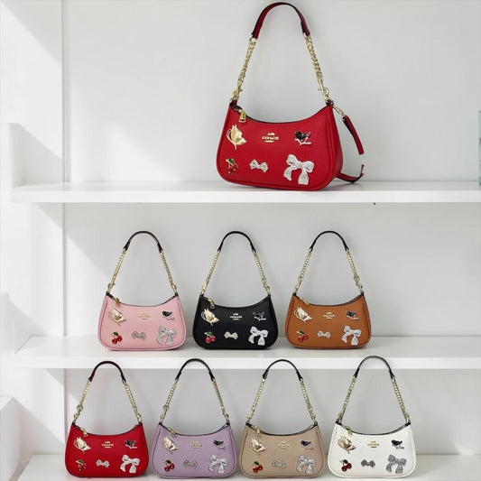 Crossbody Teri con Charms